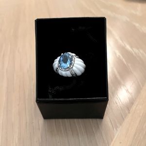 Beautiful Rarities (HSN) carved white agate and aqua ring Size 7